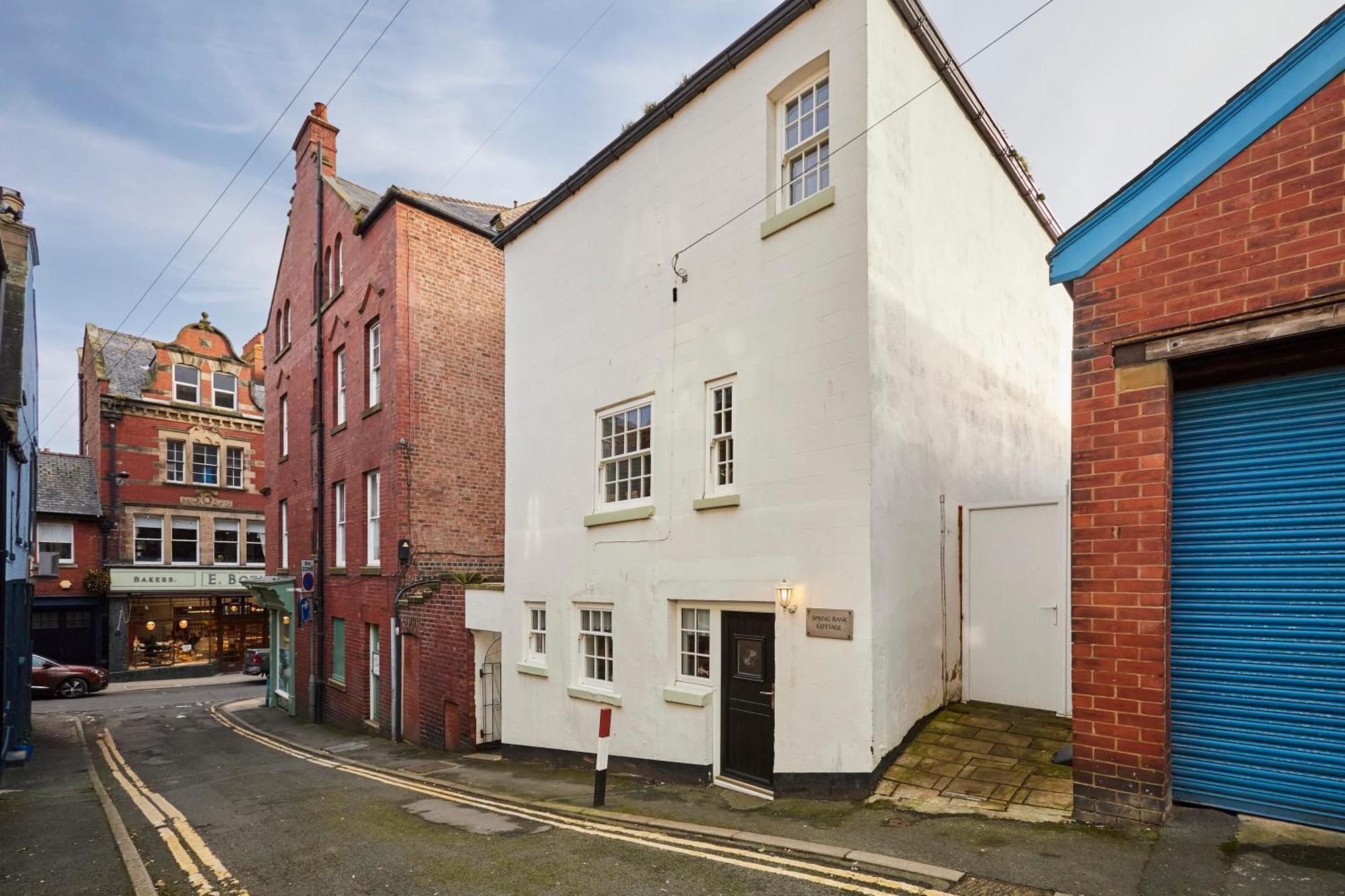 Host & - Spring Bank Holiday home Whitby